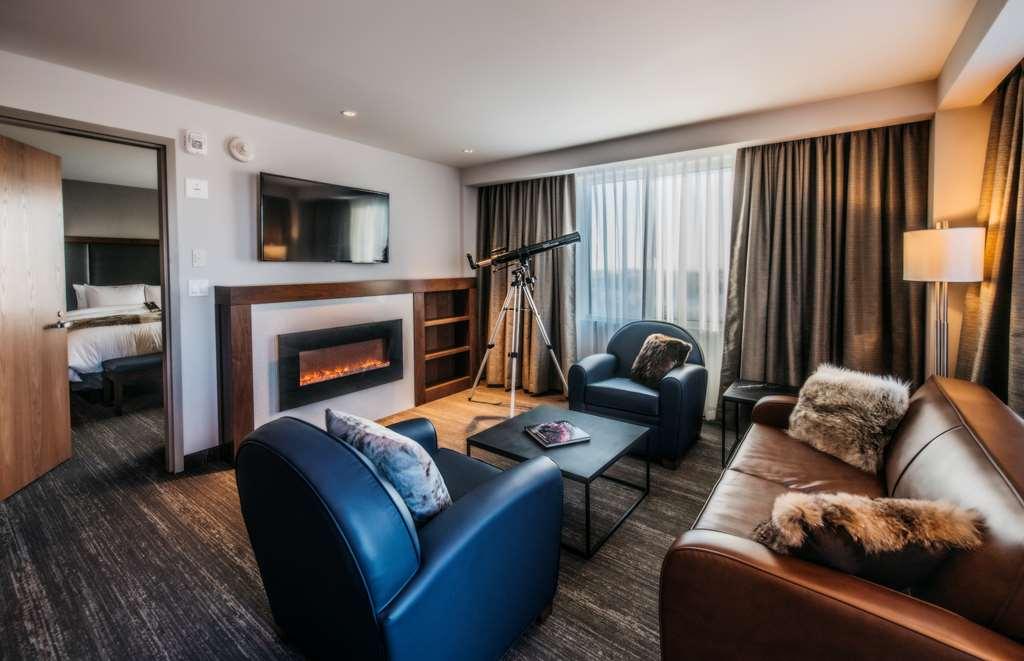The Explorer Hotel Yellowknife Exteriér fotografie