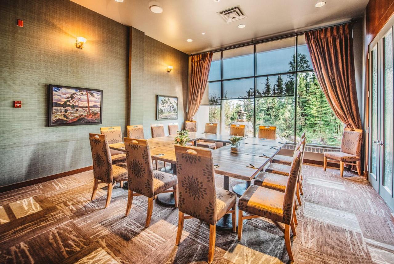 The Explorer Hotel Yellowknife Exteriér fotografie