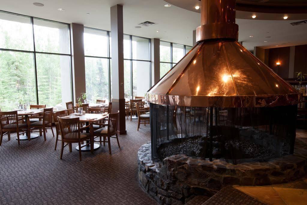 The Explorer Hotel Yellowknife Exteriér fotografie